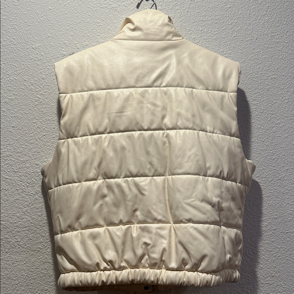 Ashley by 26 International - Cream Puffer Vest - Picture 3 of 4